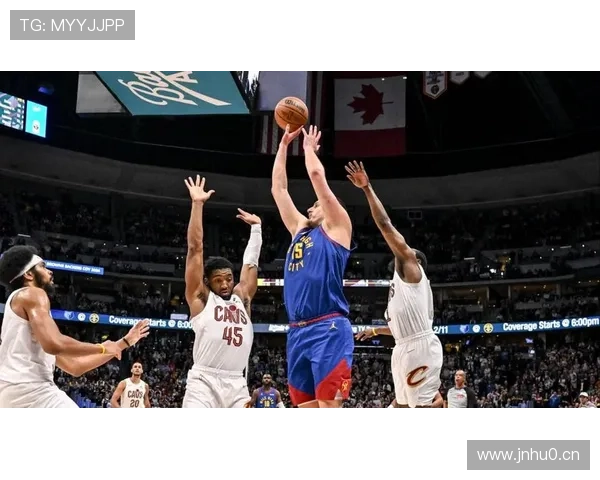 哈登追平米切尔绝杀逆转掘金